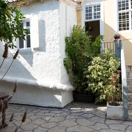 Mora Valisi Villa Nauplia