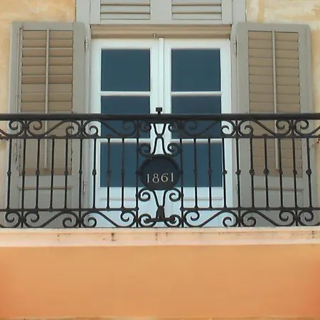 Mora Valisi Villa *