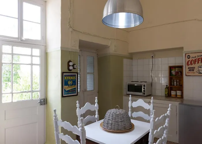 Mora Valisi Villa *