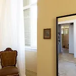 Vila Mora Valisi