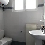 Vila Mora Valisi *