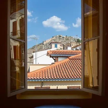 Mora Valisi Villa