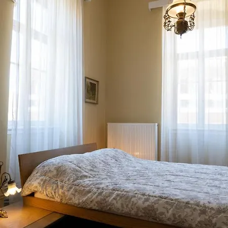 Mora Valisi * Ναύπλιο