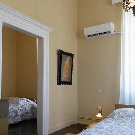 Mora Valisi Villa *