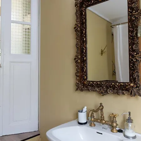 Mora Valisi Villa Anabolu