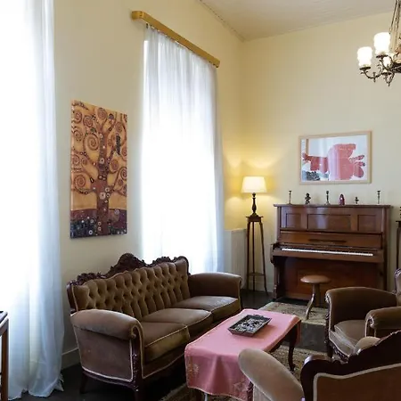 Mora Valisi Βίλα Ναύπλιο