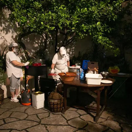 Mora Valisi Nauplion