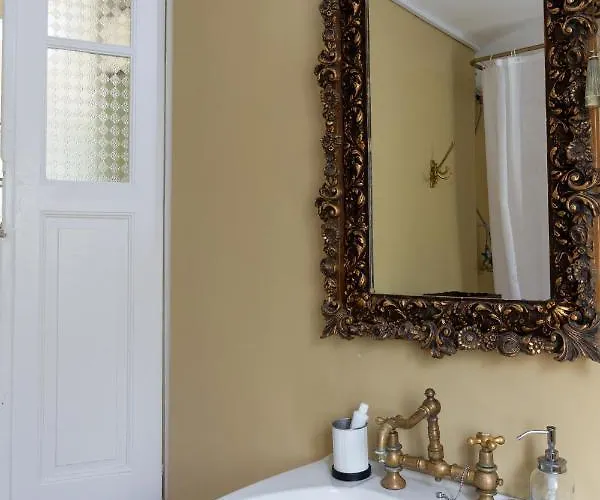 Mora Valisi Вилла Нафплион