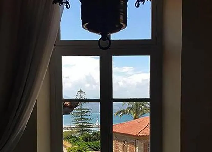 Mora Valisi * Нафплион