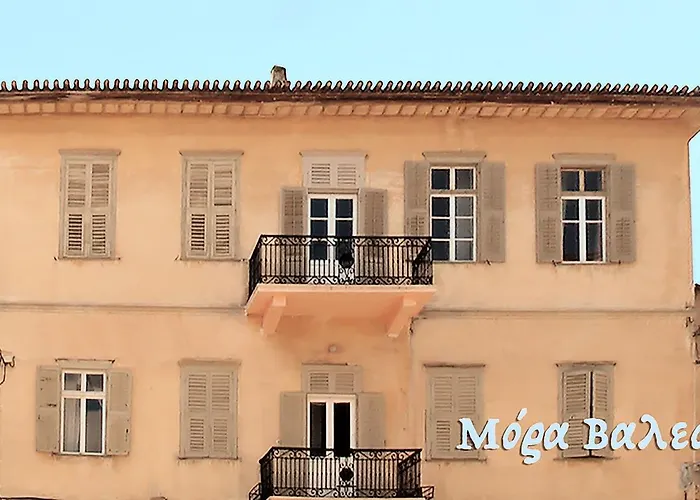 Mora Valisi Nafplion